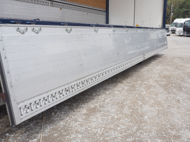 いすゞ フォワード ウイング車 中型 TKG-FRR90T2 年式 H27 [写真27]