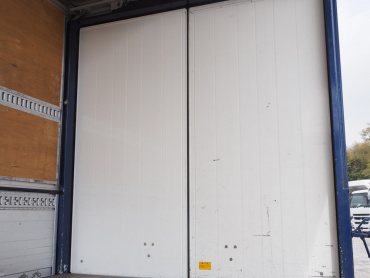 いすゞ フォワード ウイング車 中型 TKG-FRR90T2 年式 H27 [写真22]