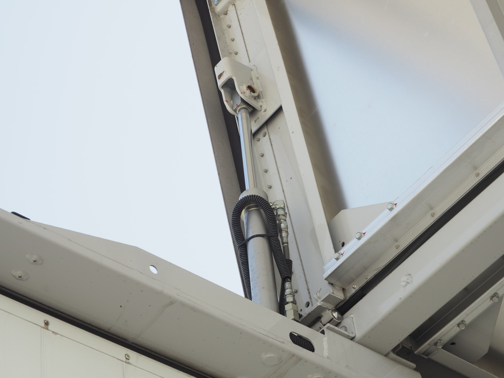 三菱ふそう ファイター ウイング車 中型 TKG-FK64F 年式 H26[写真14]