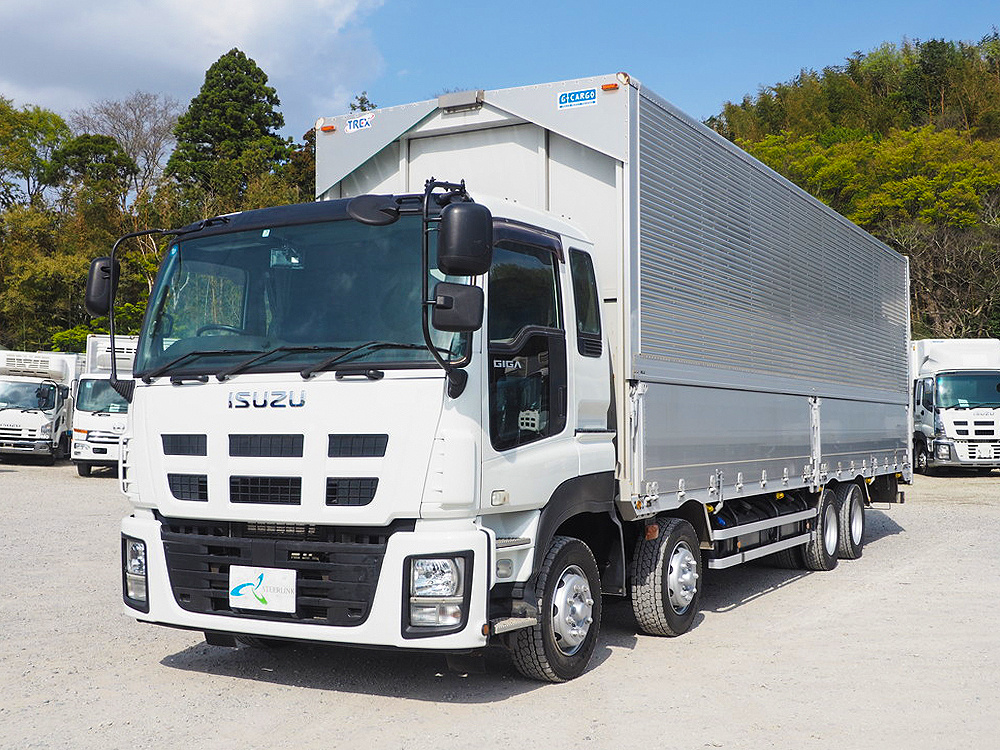 いすゞ ギガ ウイング車 大型 QKG-CYJ77A 年式 H27[写真01]