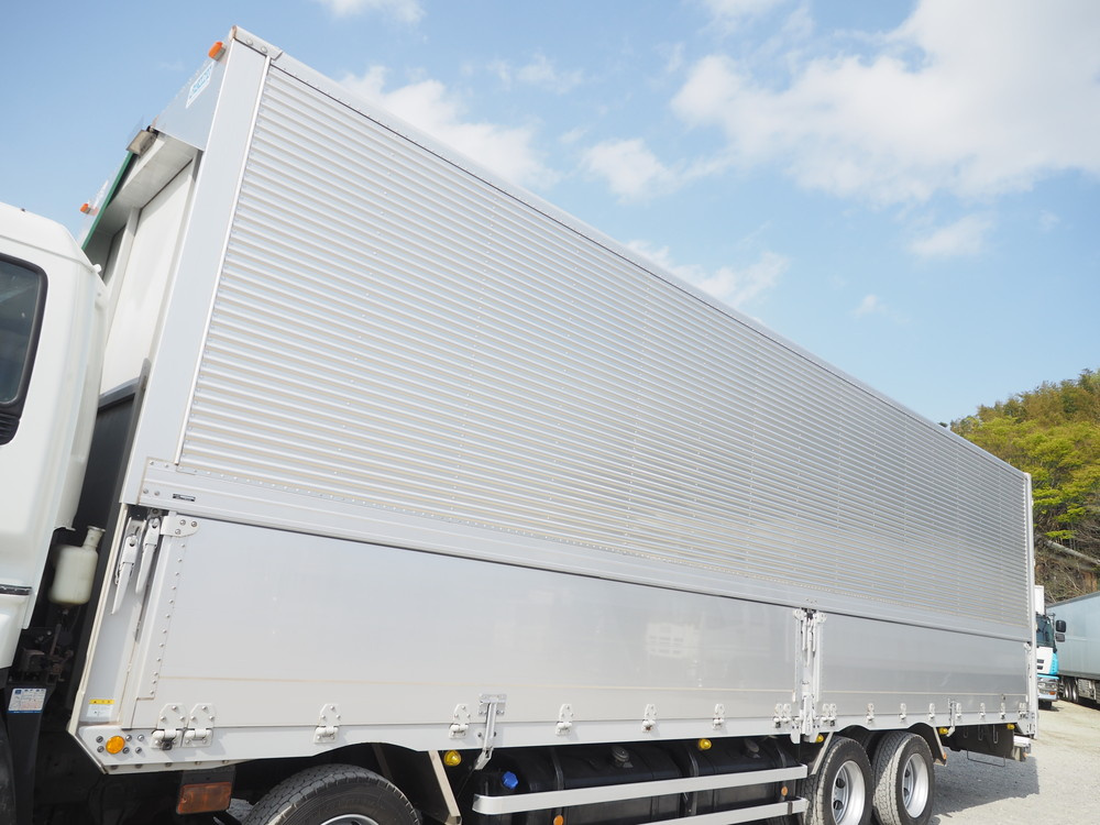 いすゞ ギガ ウイング車 大型 QKG-CYJ77A 年式 H27[写真14]