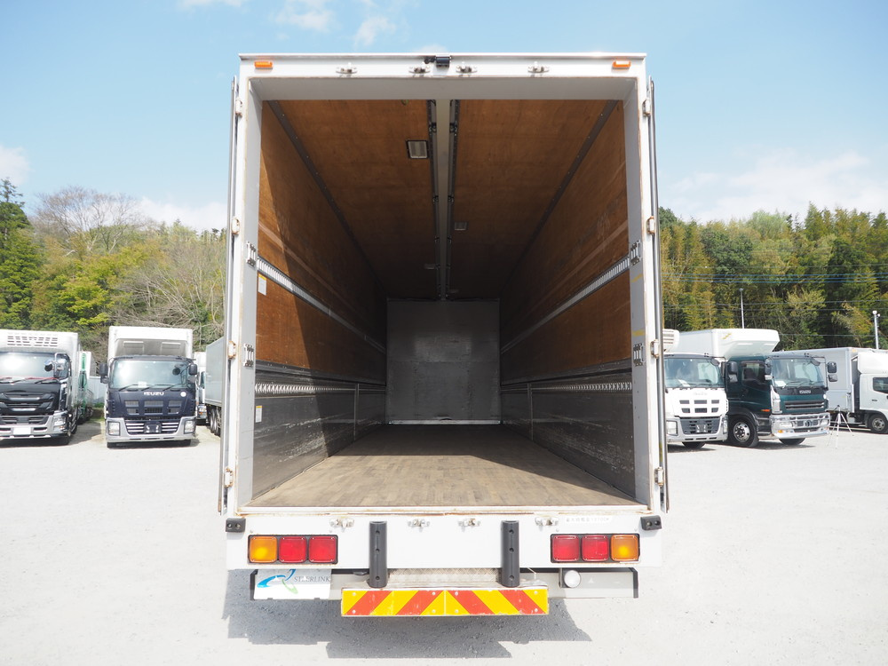 いすゞ ギガ ウイング車 大型 QKG-CYJ77A 年式 H27[写真24]