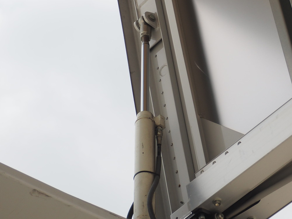 日野 グランドプロフィア ウイング車 大型 LKG-FW1EXBG 年式 H23[写真21]