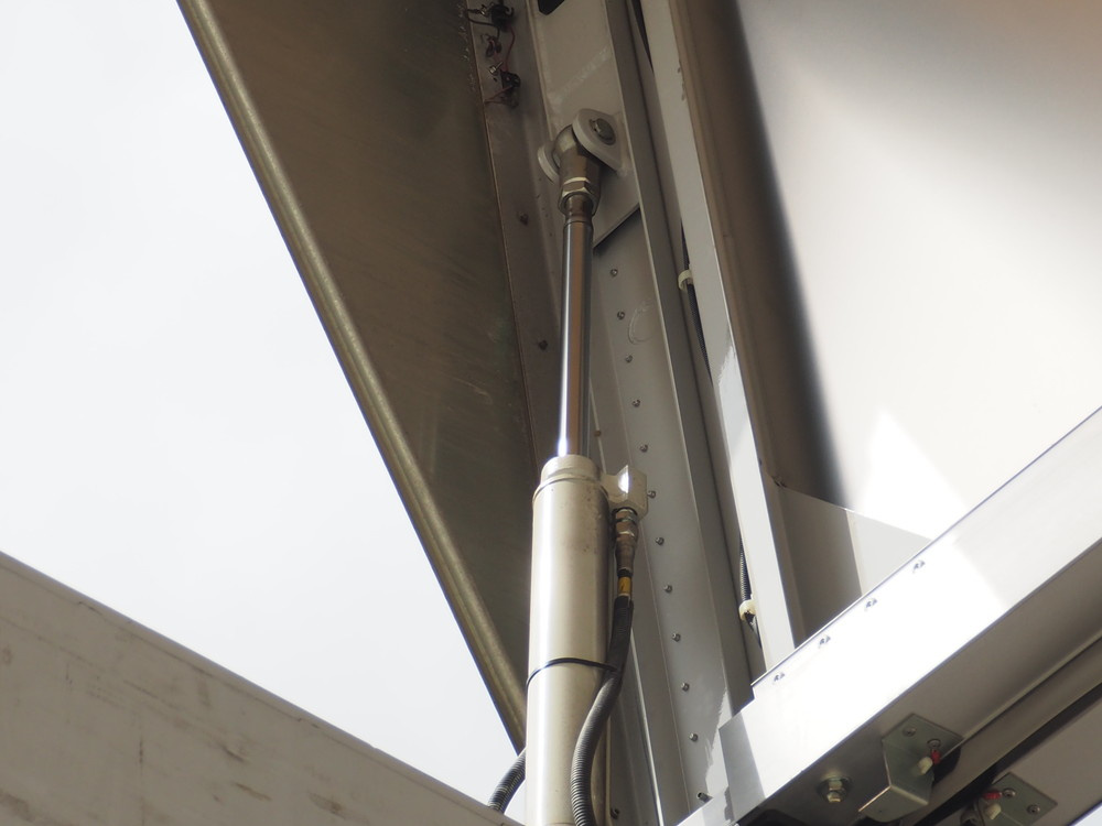 日野 グランドプロフィア ウイング車 大型 LKG-FW1EXBG 年式 H23[写真14]