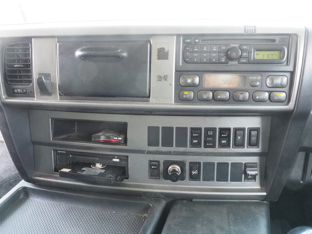 日野 グランドプロフィア ウイング車 大型 LKG-FW1EXBG 年式 H23[写真45]