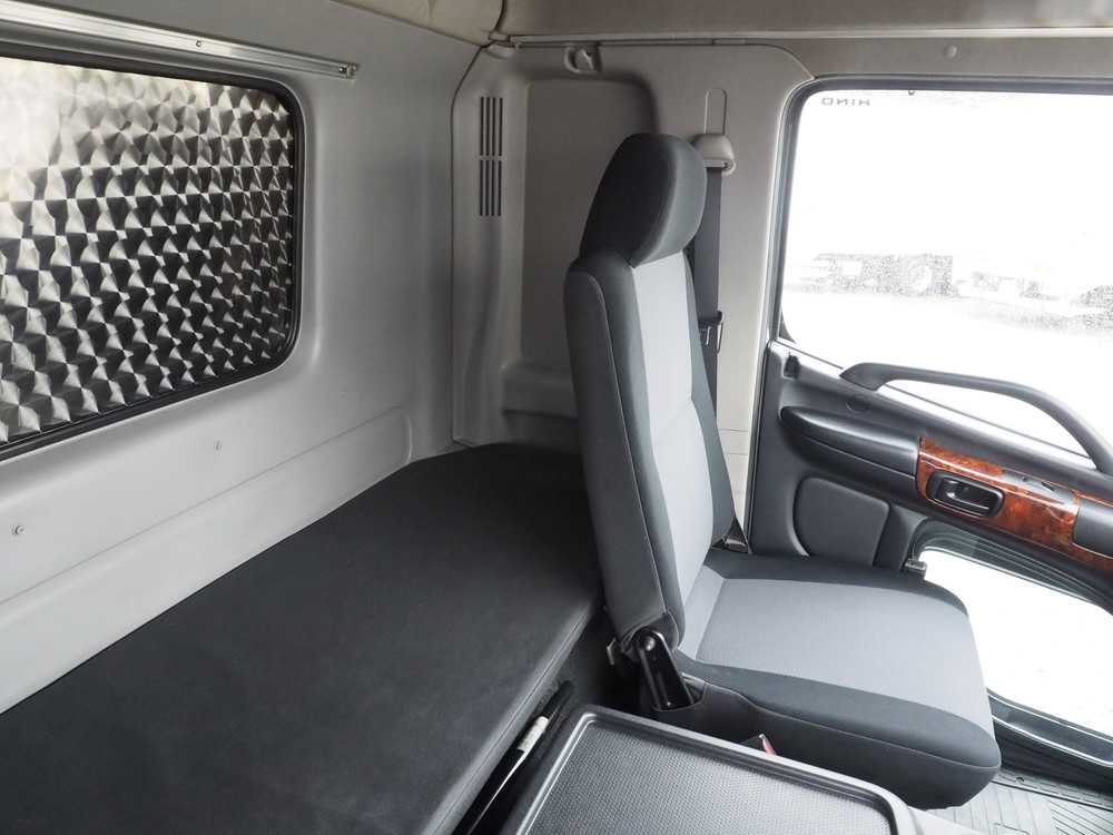 日野 レンジャー 冷凍バン 中型 TKG-FD7JLAG 年式 H25[写真51]