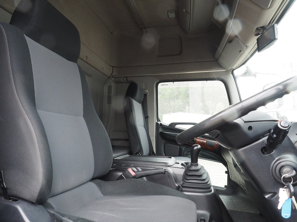 日野 レンジャー 冷凍バン 中型 TKG-FD7JLAG 年式 H25[写真44]