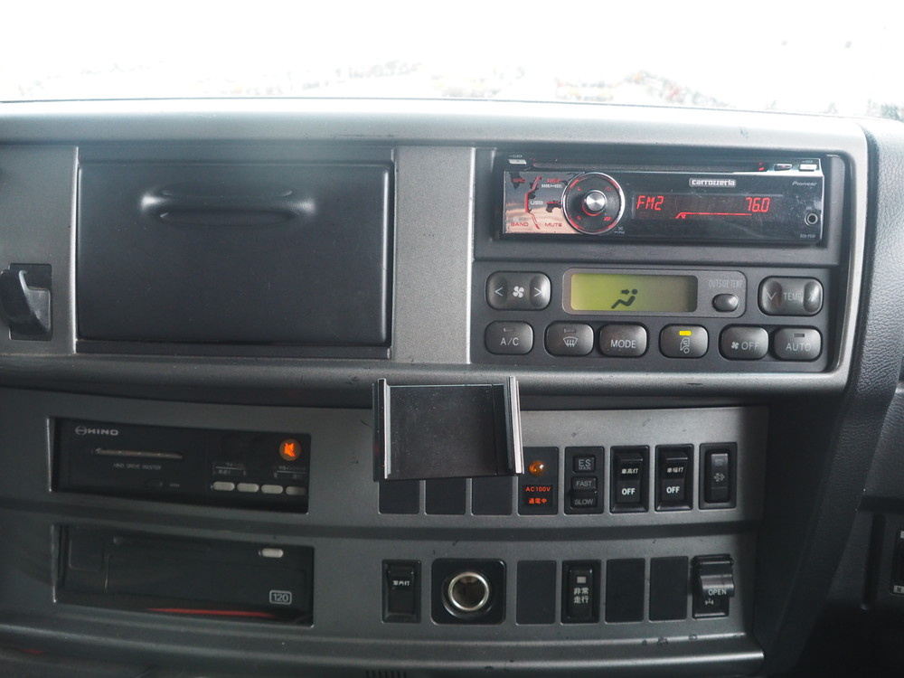 日野 グランドプロフィア ウイング車 大型 BDG-FW1EXYG 年式 H22[写真23]