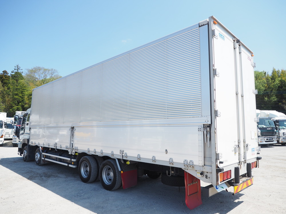 いすゞ ギガ ウイング車 大型 QKG-CYJ77A 年式 H27[写真07]