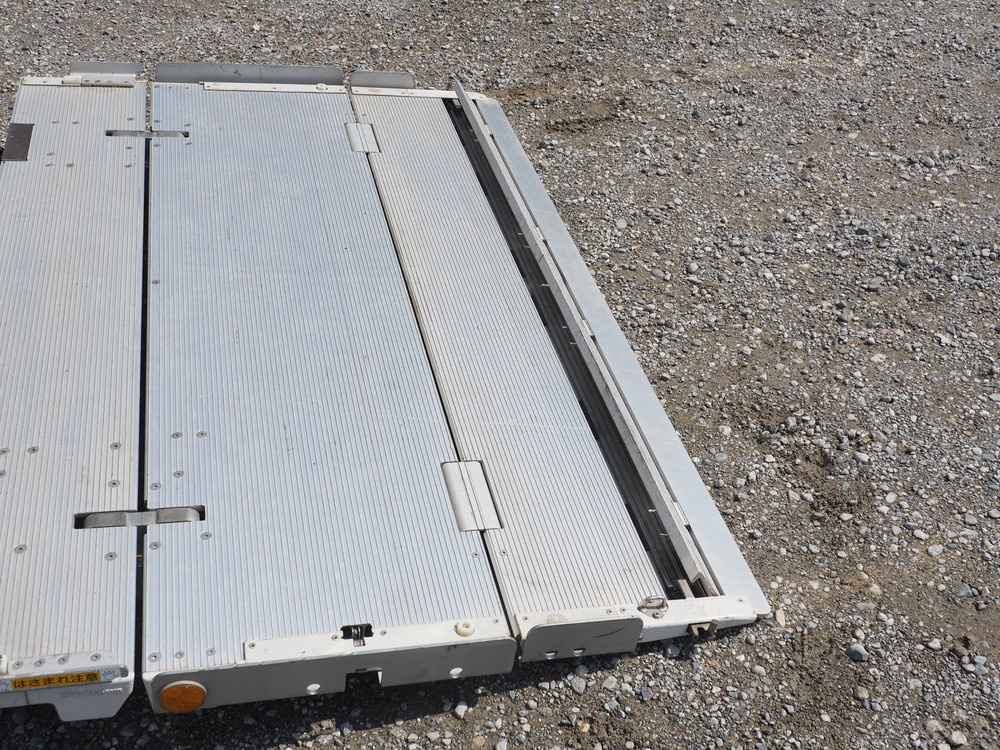 いすゞ エルフ 冷凍バン 小型 TPG-NMR85AN 年式 H27[写真32]