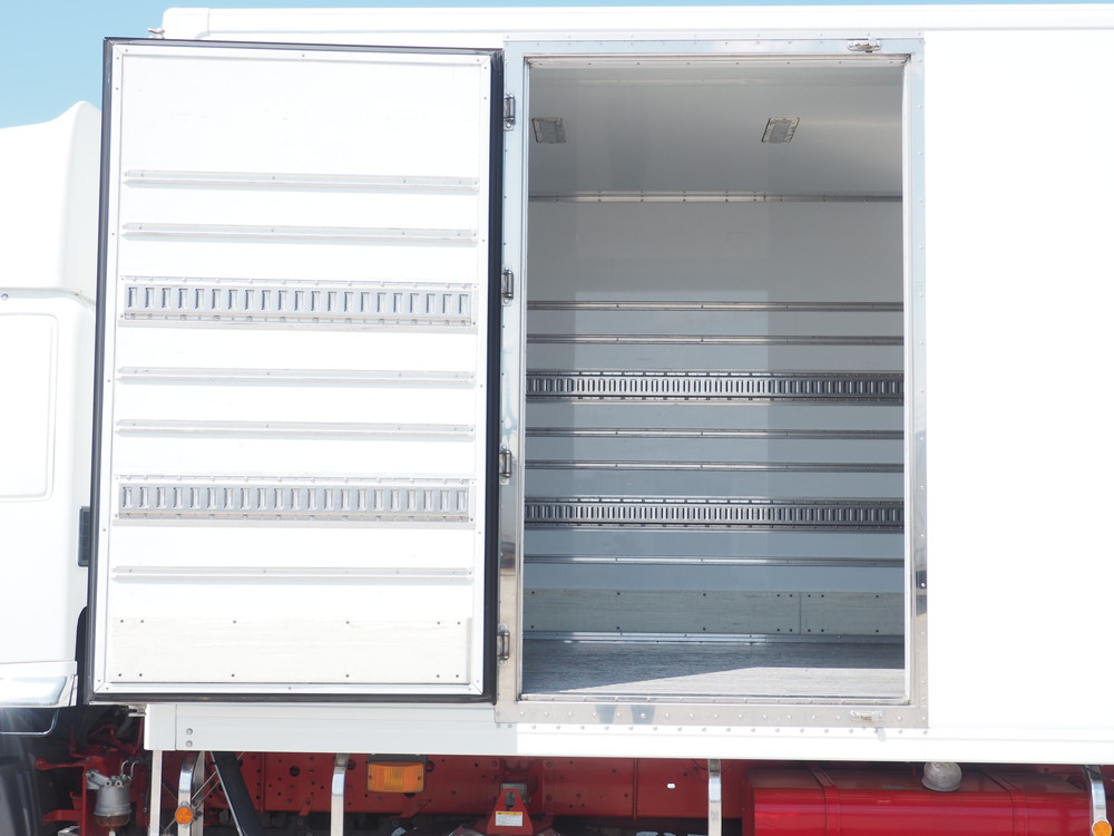 日野 レンジャー 冷凍バン 中型 TKG-FD7JLAG 年式 H25[写真18]