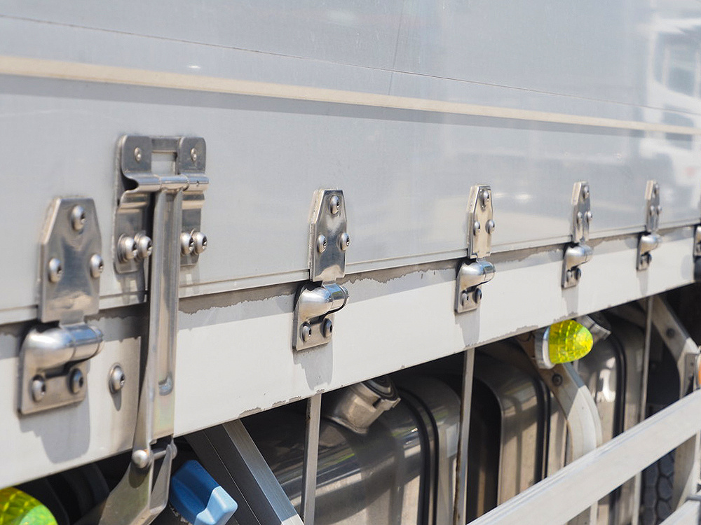 三菱ふそう スーパーグレート ウイング車 大型 QKG-FS54VZ 年式 H26[写真13]