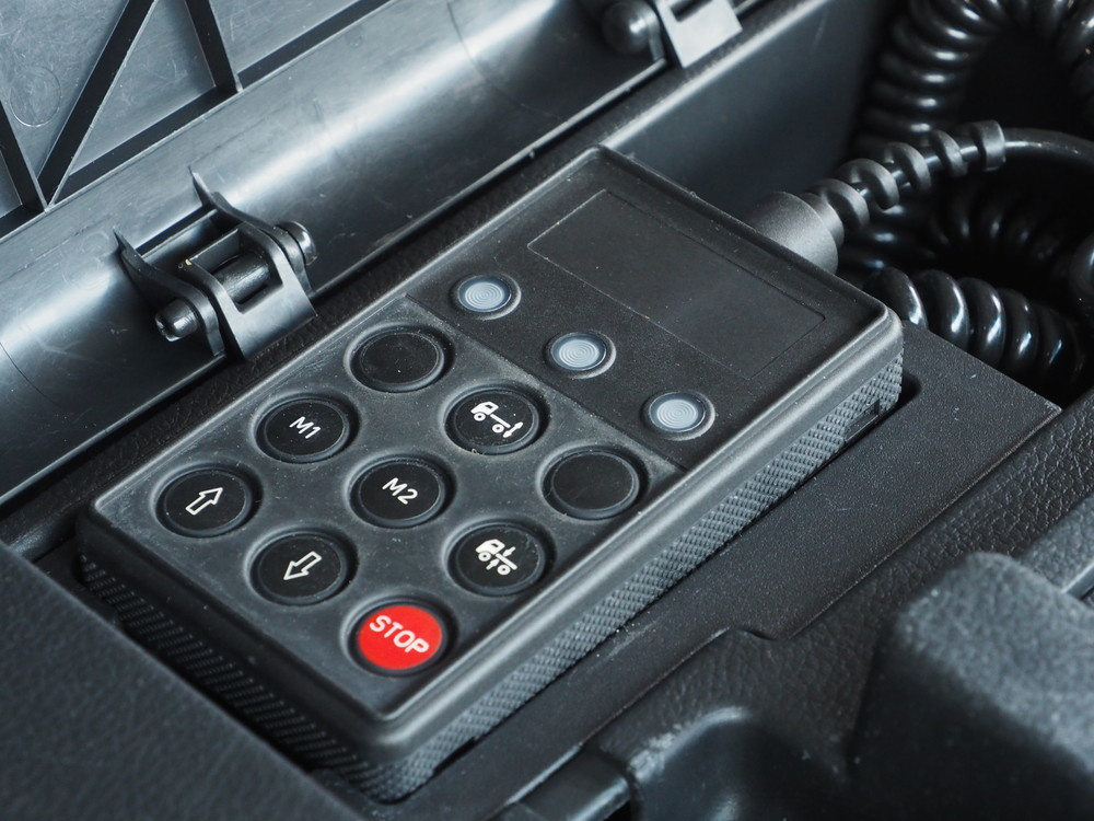 日野 グランドプロフィア ウイング車 大型 QPG-FW1EXEG 年式 H27[写真38]