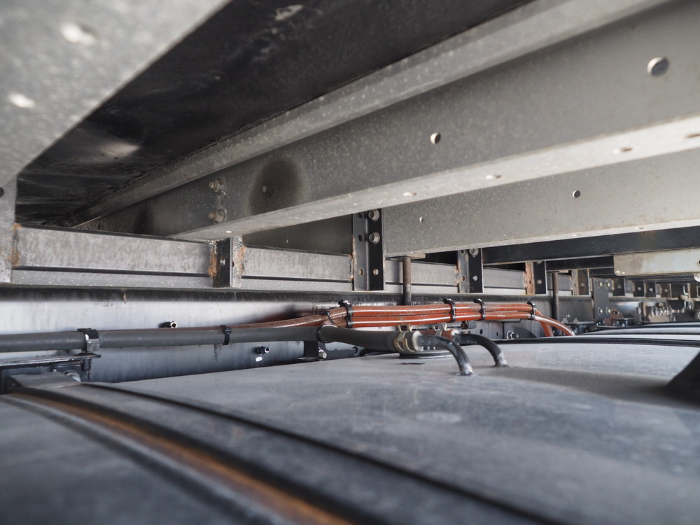 日野 グランドプロフィア ウイング車 大型 QPG-FW1EXEG 年式 H27[写真45]