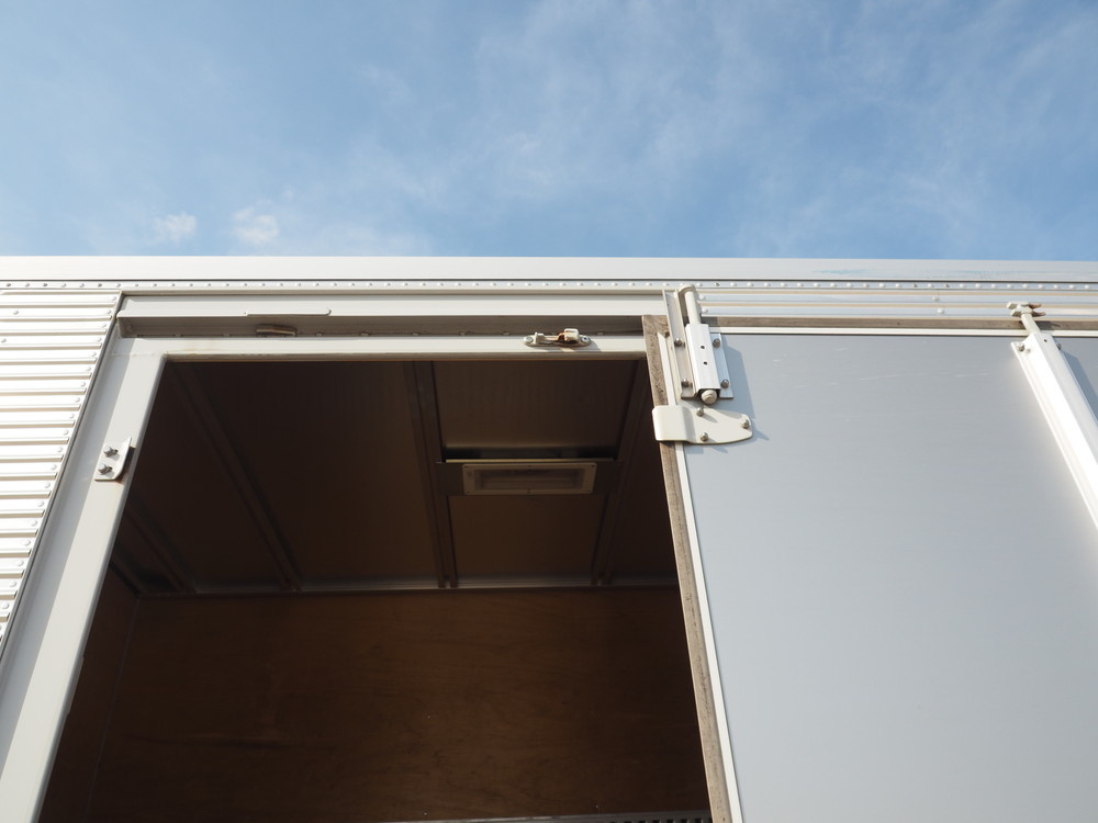 いすゞ エルフ バン車 小型 TKG-NLR85AN 年式 H24[写真17]