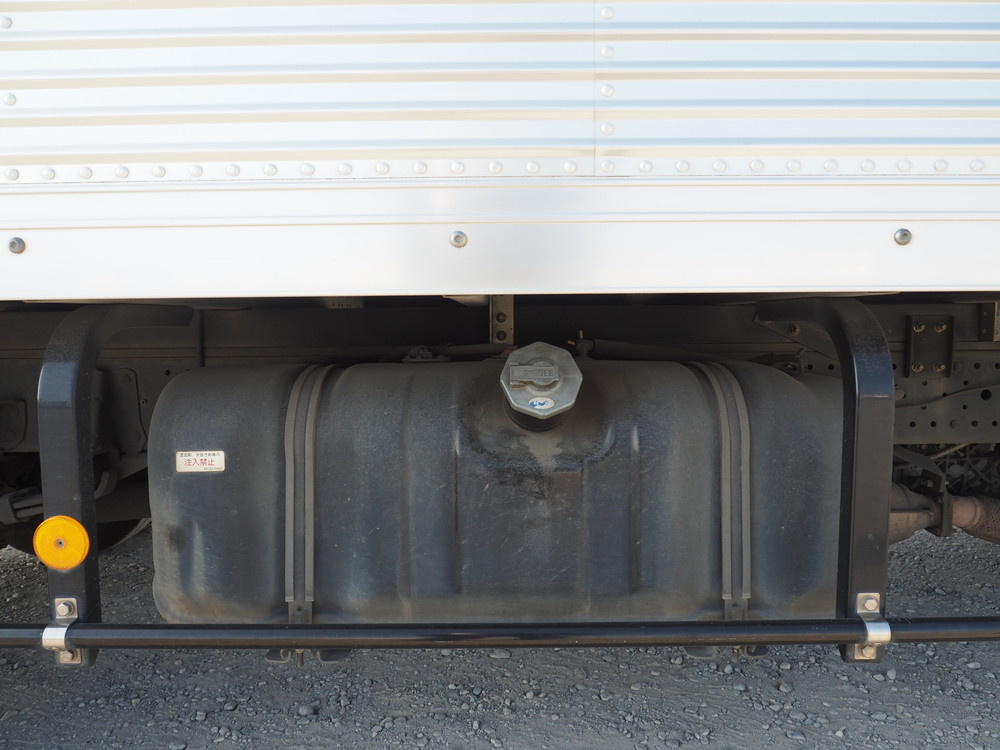 いすゞ エルフ バン車 小型 TKG-NLR85AN 年式 H24[写真19]