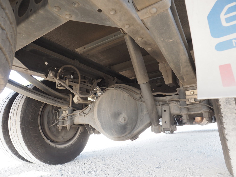 いすゞ エルフ バン車 小型 TKG-NLR85AN 年式 H24[写真48]