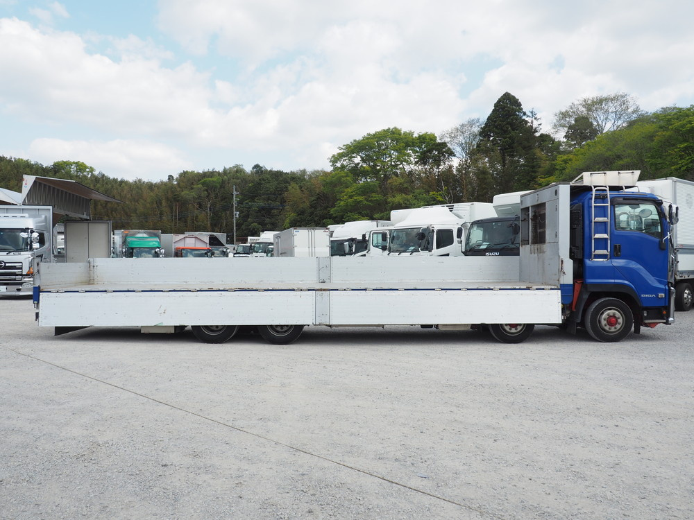 いすゞ ギガ 平ボディ 大型 QKG-CYJ77B 年式 H28[写真14]
