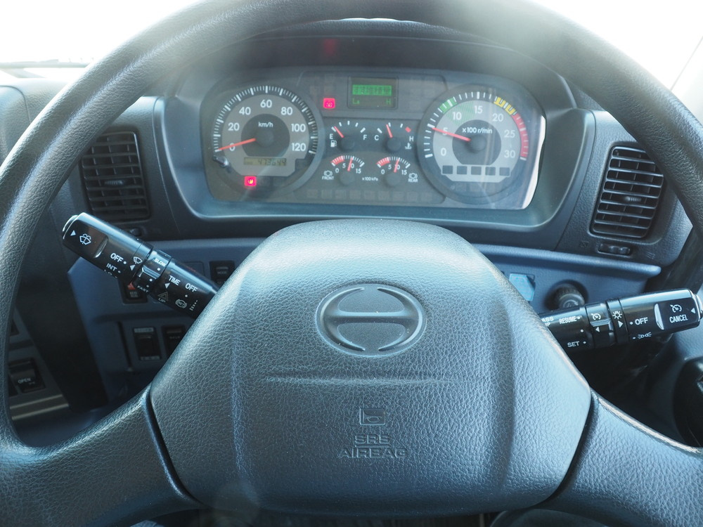 日野 グランドプロフィア ウイング車 大型 BDG-FW1EXYG 年式 H21[写真29]