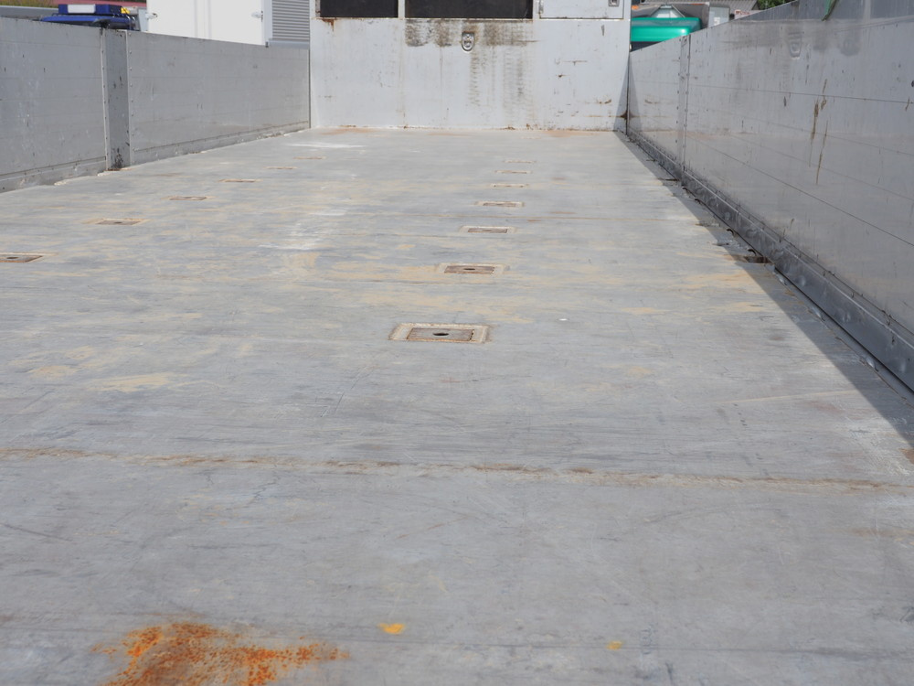 いすゞ ギガ 平ボディ 大型 QKG-CYJ77B 年式 H28[写真25]