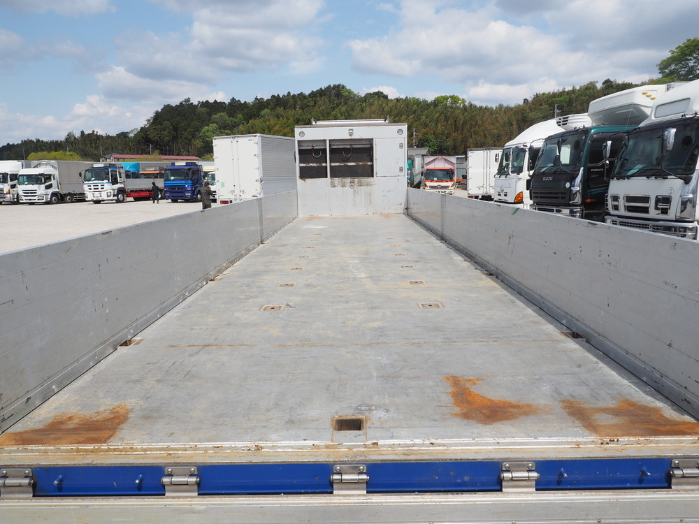 いすゞ ギガ 平ボディ 大型 QKG-CYJ77B 年式 H28[写真23]