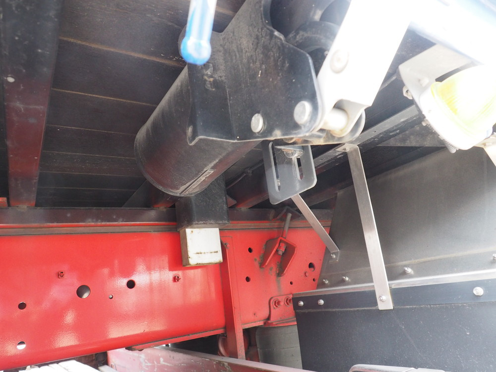 いすゞ ギガ 平ボディ 大型 QKG-CYJ77B 年式 H28[写真47]