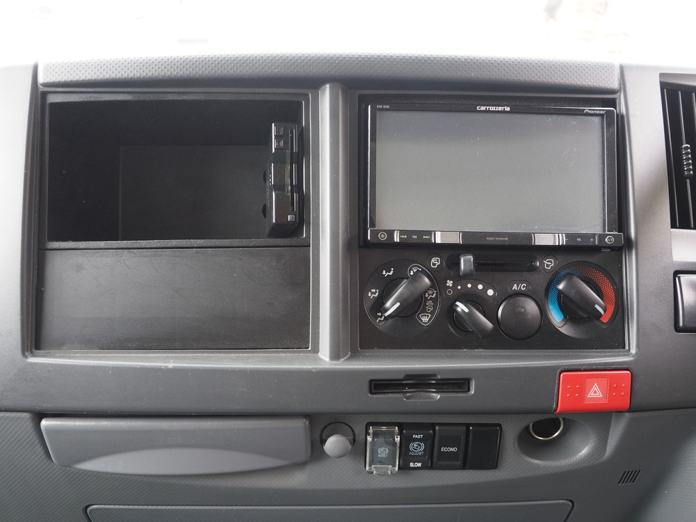 いすゞ エルフ バン車 小型 TPG-NPR85AN 年式 H27[写真28]