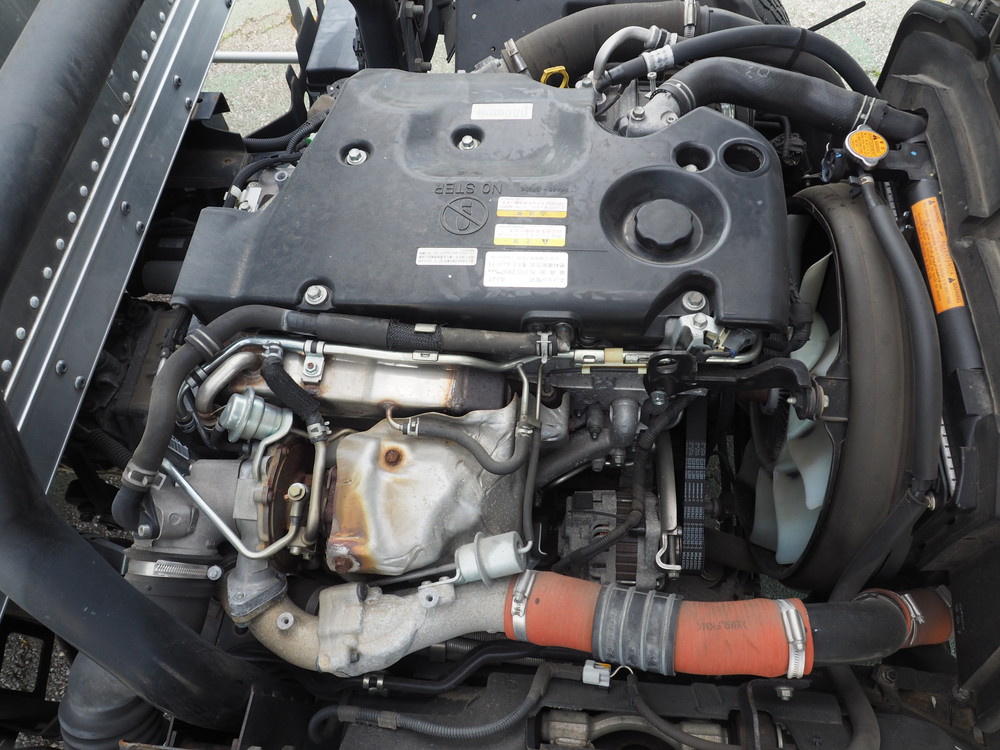 いすゞ エルフ バン車 小型 TPG-NPR85AN 年式 H27[写真39]