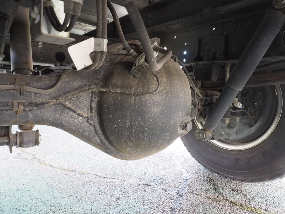 いすゞ エルフ バン車 小型 TPG-NPR85AN 年式 H27[写真34]