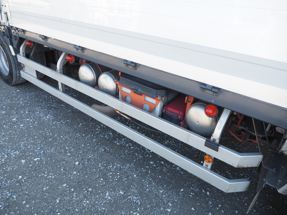 日野 プロフィア ウイング車 大型 BDG-FW1EXYG 年式 H22[写真06]