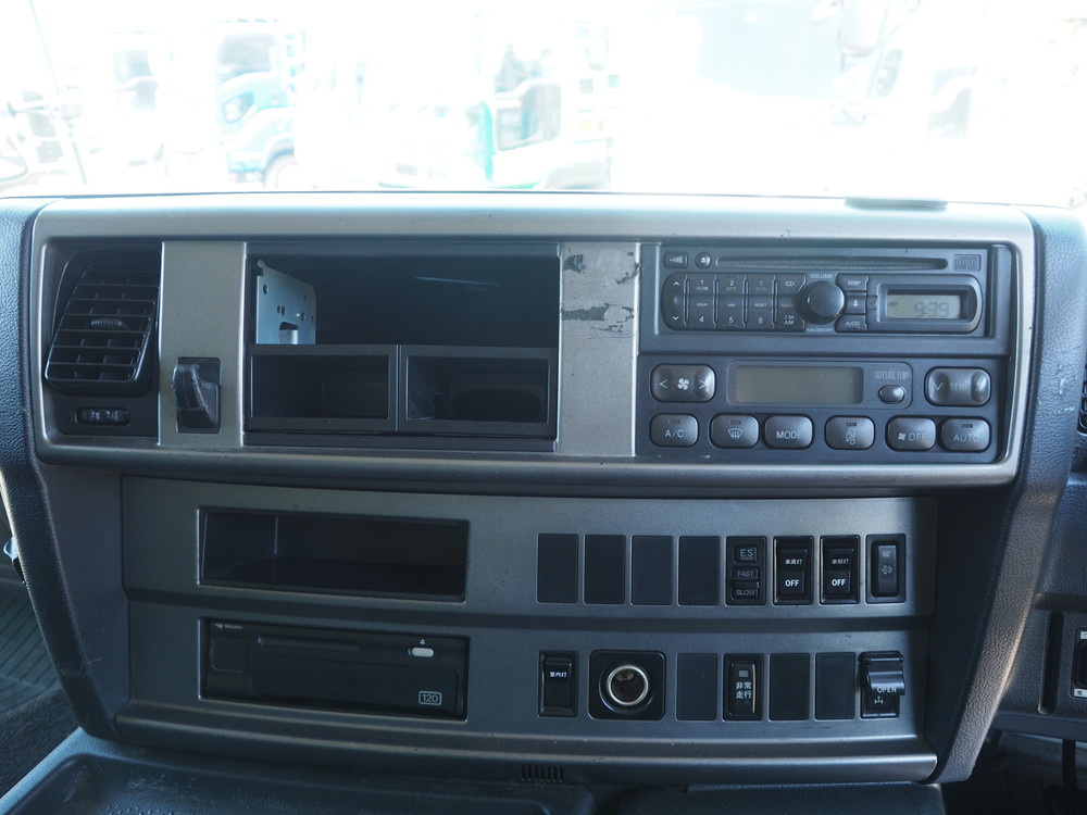 日野 プロフィア ウイング車 大型 BDG-FW1EXYG 年式 H22[写真27]