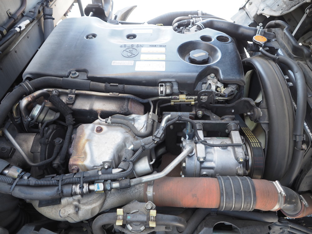 いすゞ エルフ 冷凍バン 小型 TKG-NLR85AN 年式 H24[写真29]