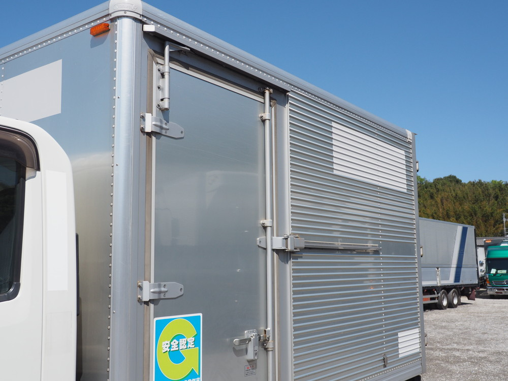 いすゞ エルフ バン車 小型 TRG-NLR85AN 年式 H27[写真13]