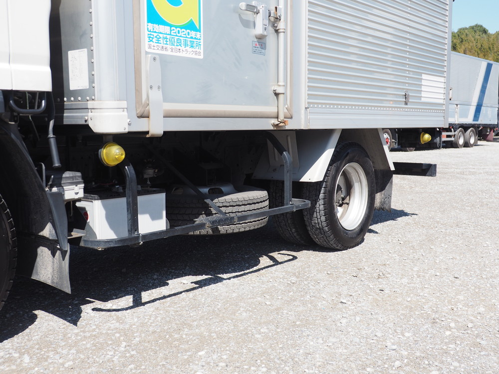 いすゞ エルフ バン車 小型 TRG-NLR85AN 年式 H27[写真14]