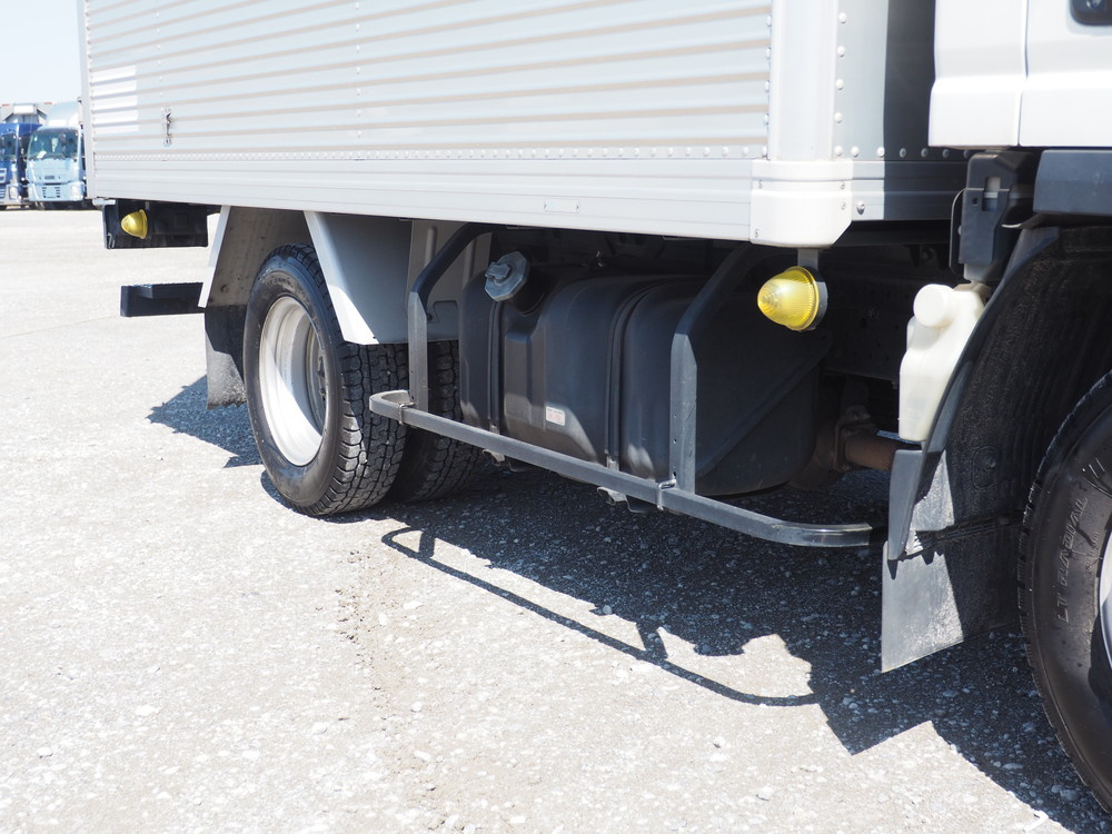 いすゞ エルフ バン車 小型 TRG-NLR85AN 年式 H27[写真11]