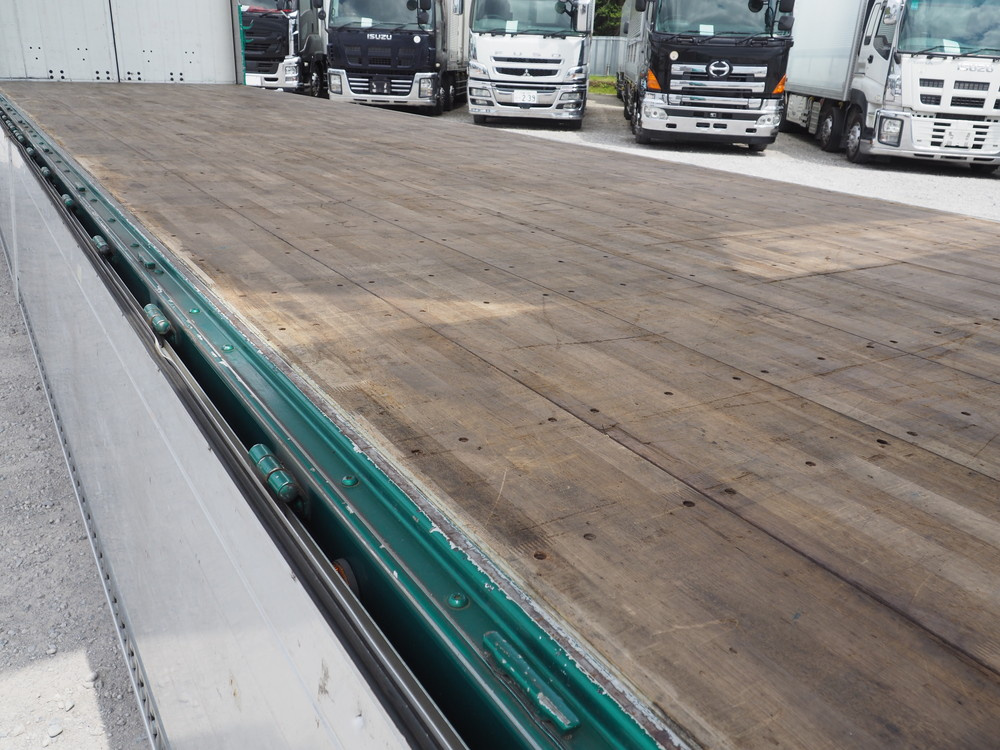 日野 グランドプロフィア ウイング車 大型 BKG-FW1EXYG 年式 H22[写真29]