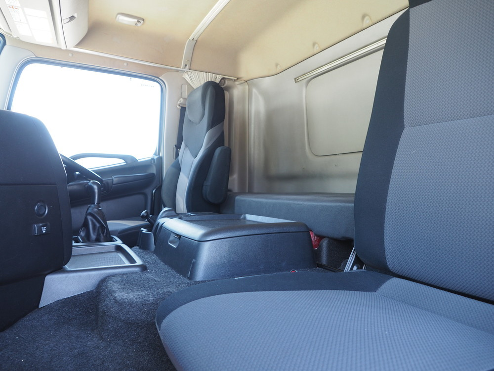 日野 グランドプロフィア ウイング車 大型 QPG-FW1EXEG 年式 H27[写真40]