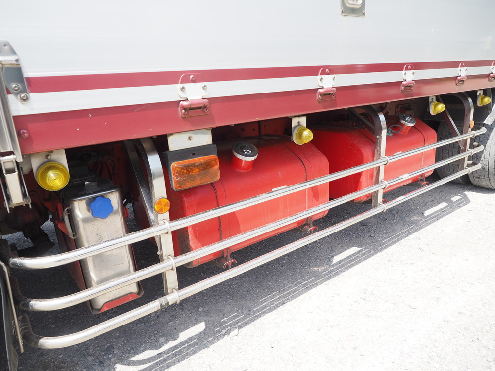 三菱ふそう スーパーグレート ウイング車 大型 BDG-FS54JZ 年式 H21[写真19]