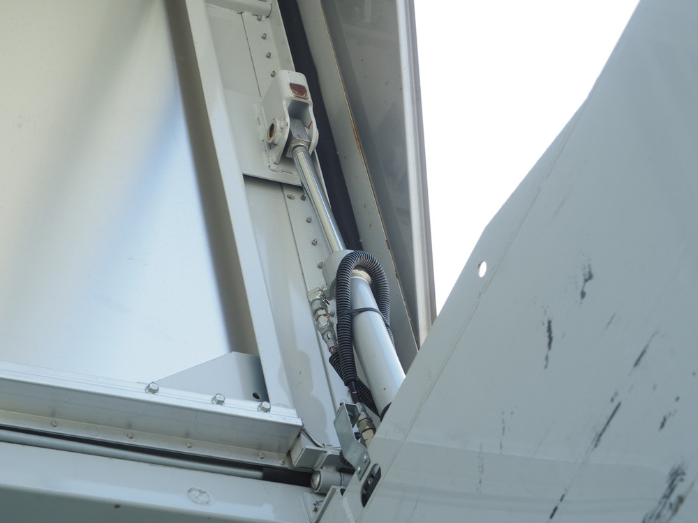 日野 レンジャー ウイング車 中型 TKG-FD9JLAG 年式 H27[写真12]