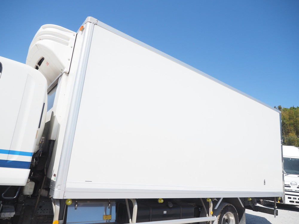 いすゞ フォワード 冷凍バン 中型 PDG-FRR34T2 年式 H22[写真14]