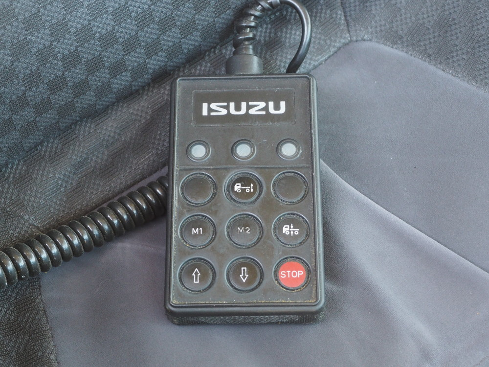 いすゞ フォワード 冷凍バン 中型 PDG-FRR34T2 年式 H22[写真29]