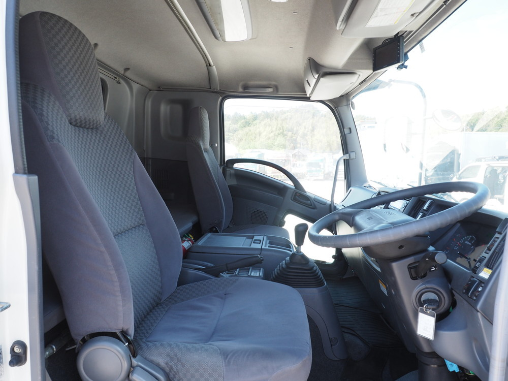 いすゞ フォワード ウイング車 中型 PKG-FRR90S2 年式 H23[写真36]