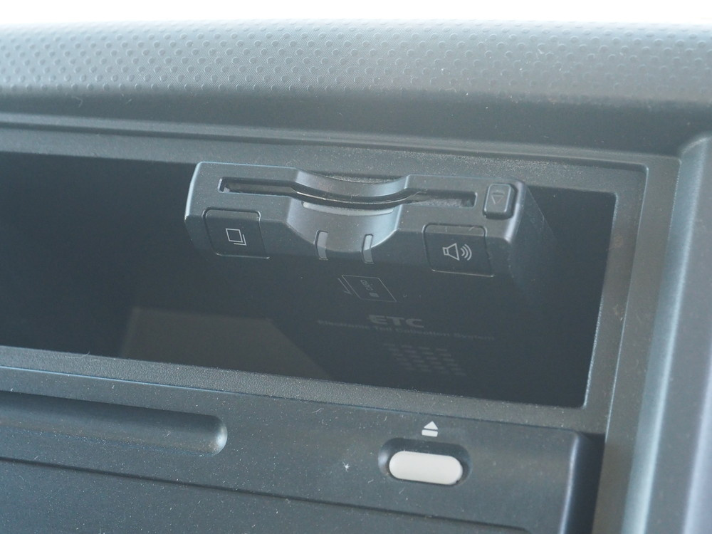 いすゞ フォワード ウイング車 中型 PKG-FRR90S2 年式 H23[写真44]