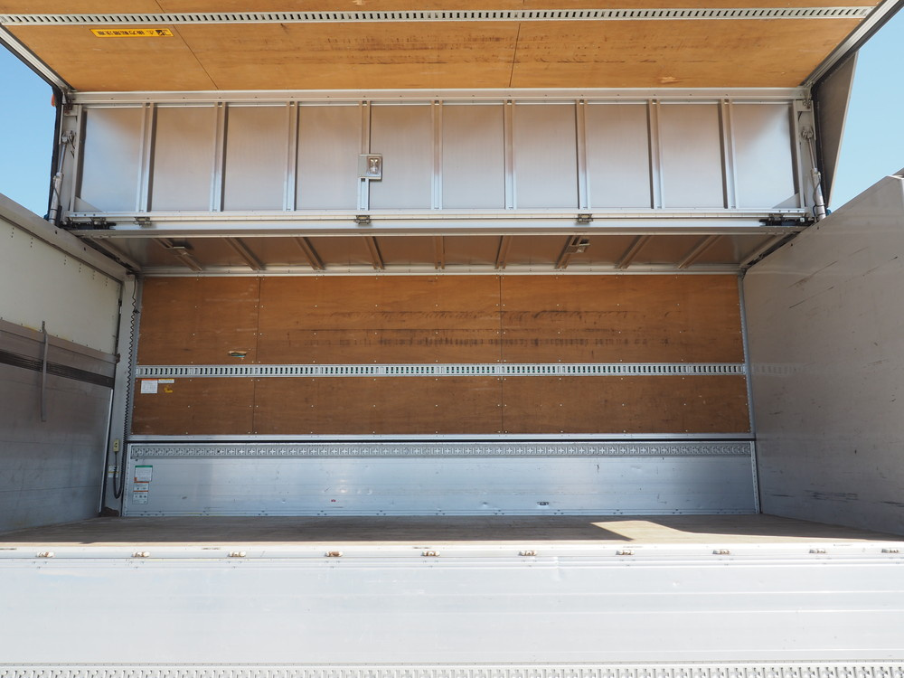 いすゞ フォワード ウイング車 中型 PKG-FRR90S2 年式 H23[写真14]