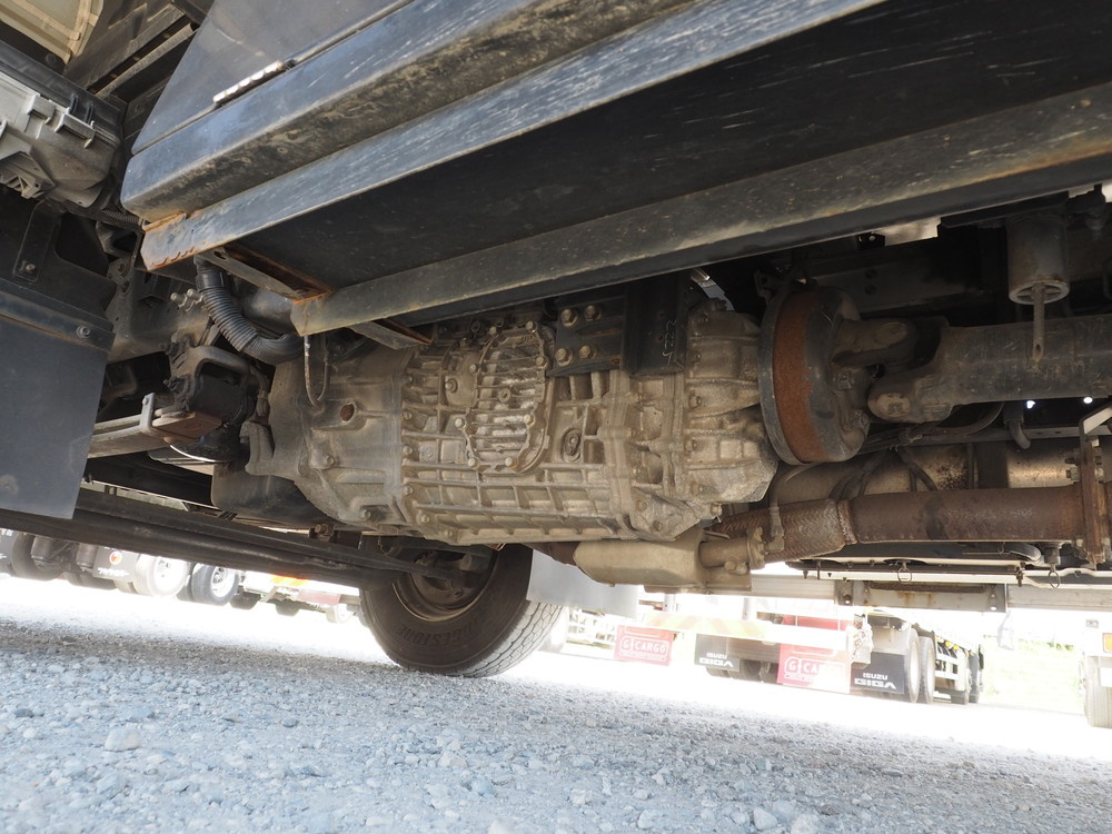 いすゞ フォワード ウイング車 中型 PKG-FRR90S2 年式 H23[写真52]