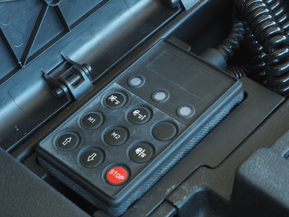 日野 グランドプロフィア 冷凍ウイング 大型 QKG-FW1EXEJ 年式 H26[写真42]