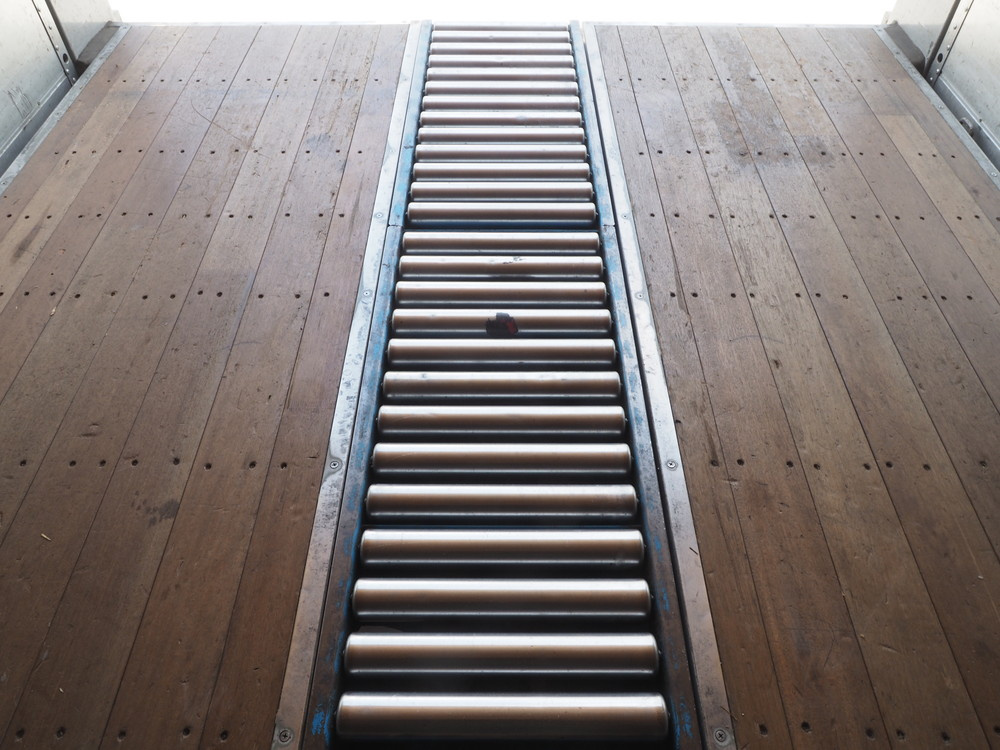 いすゞ ギガ ウイング車 大型 PDG-CYJ77W8 年式 H20[写真28]