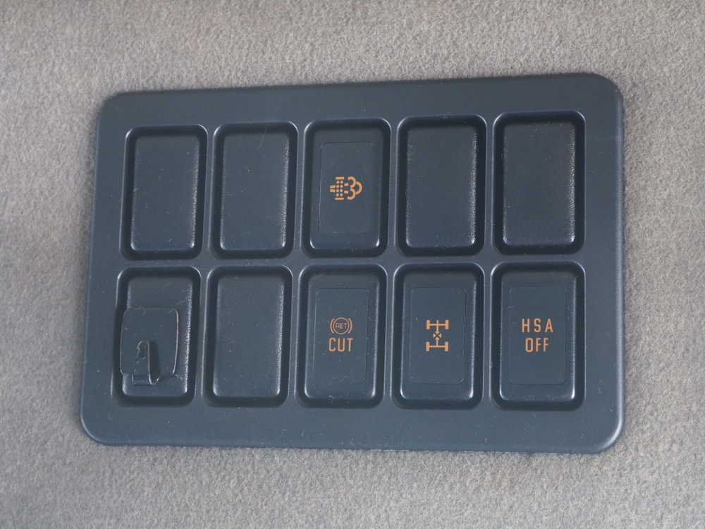 いすゞ ギガ ウイング車 大型 PDG-CYJ77W8 年式 H20[写真35]