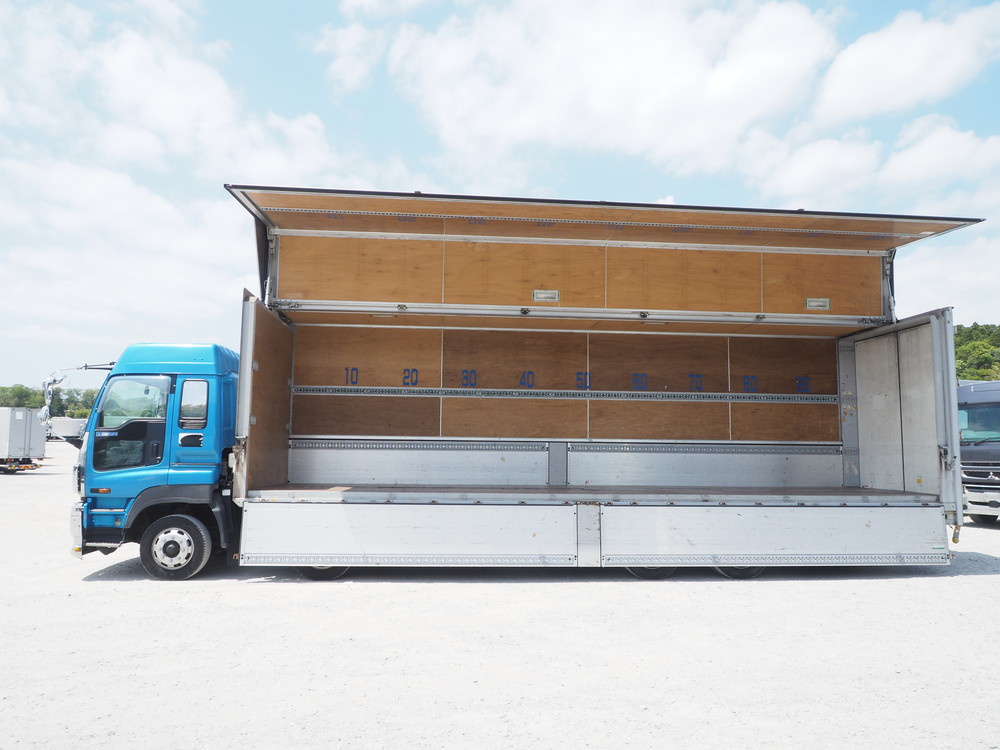 いすゞ ギガ ウイング車 大型 PDG-CYJ77W8 年式 H20[写真18]