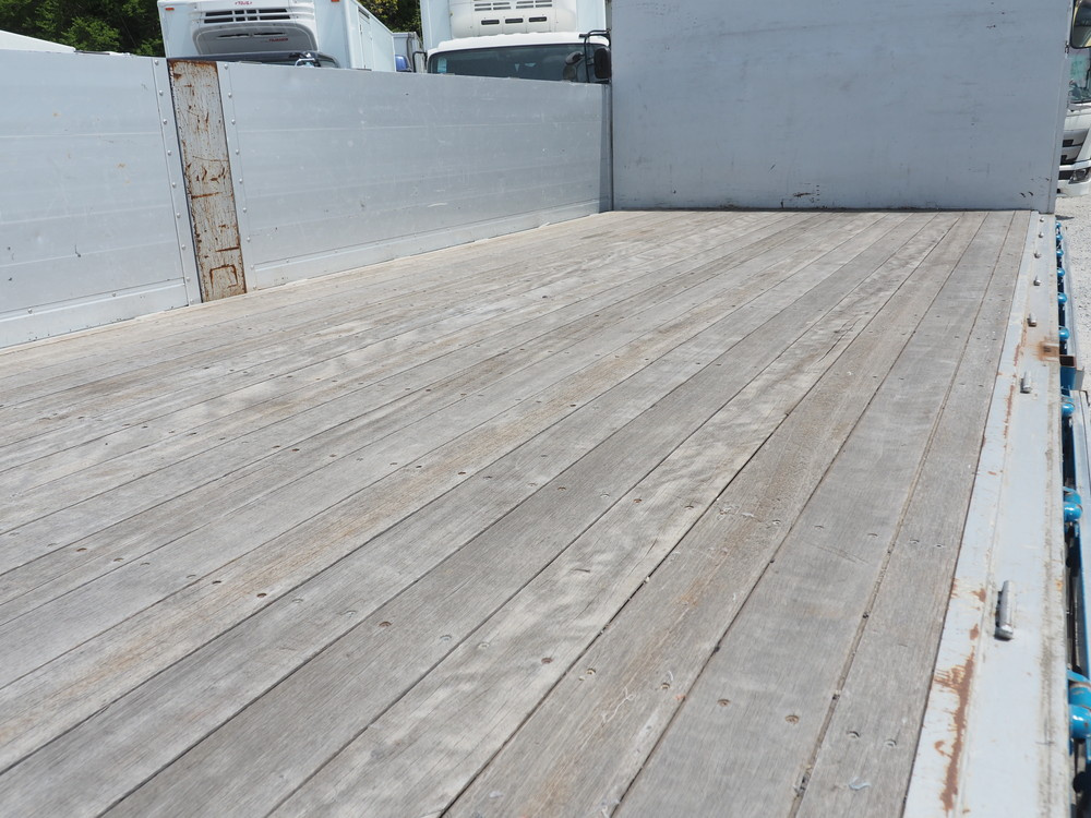 いすゞ フォワード 平ボディ 中型 TKG-FRR90T2 年式 H26[写真38]